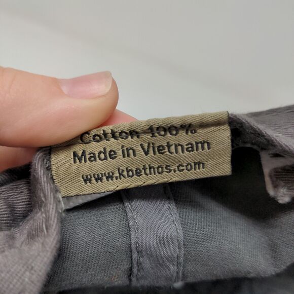 KBethods Women's Christmas Hat Gray Mama Elf Embroidered Distressed - Picture 13 of 13